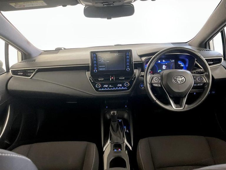2022 Toyota Corolla 2.0 VVT-i Hybrid Icon 5dr CVT ESTATE PETROL/ELECTRIC Automatic