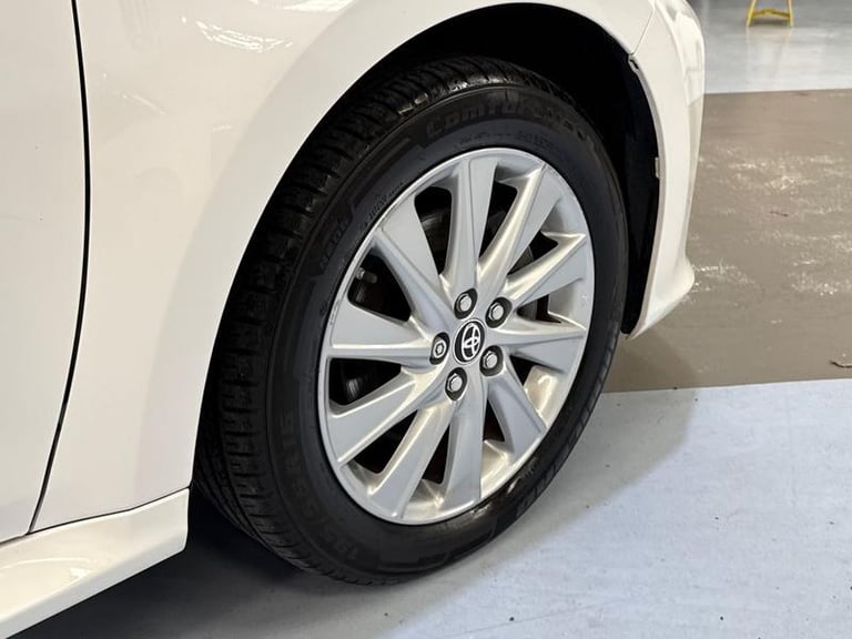 2022 Toyota Yaris 1.5 Hybrid Icon 5dr CVT Automatic Hatchback PETROL/ELECTRIC Automatic
