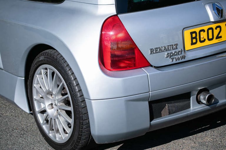 2002 Renault CLIO SPORT V6 3.0 V6 24V Renaultsport 3dr HATCHBACK PETROL Manual