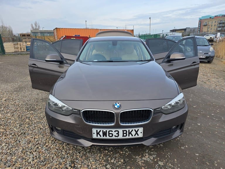 2014 BMW 3 Series 2.0 320d ED EfficientDynamics Euro 5 (s/s) 4dr Saloon Diesel Manual