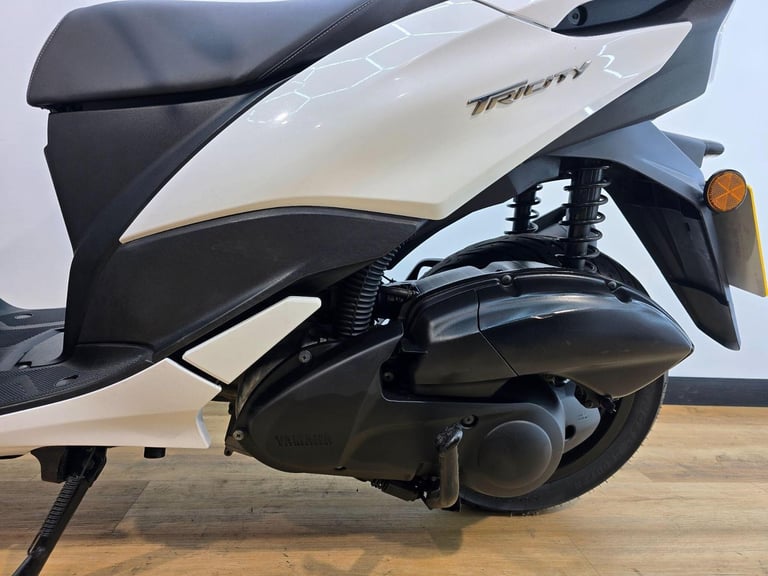 2018 Yamaha Tricity 125 125 Three Wheeler Petrol CVT V-Belt Euro 4 (12 ps)