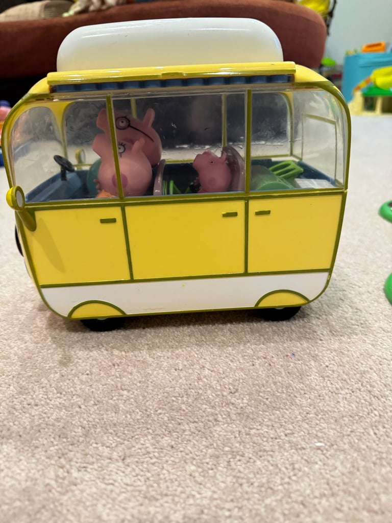 Peppa Pig - Campervan & playground set bundle