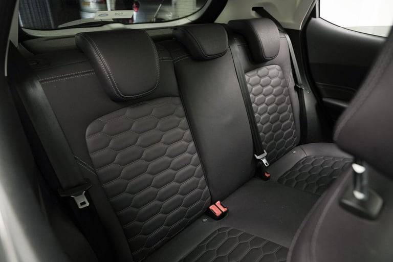 2018 Ford Fiesta 1.0T EcoBoost Vignale Auto Euro 6 (s/s) 5dr HATCHBACK Petrol Automatic