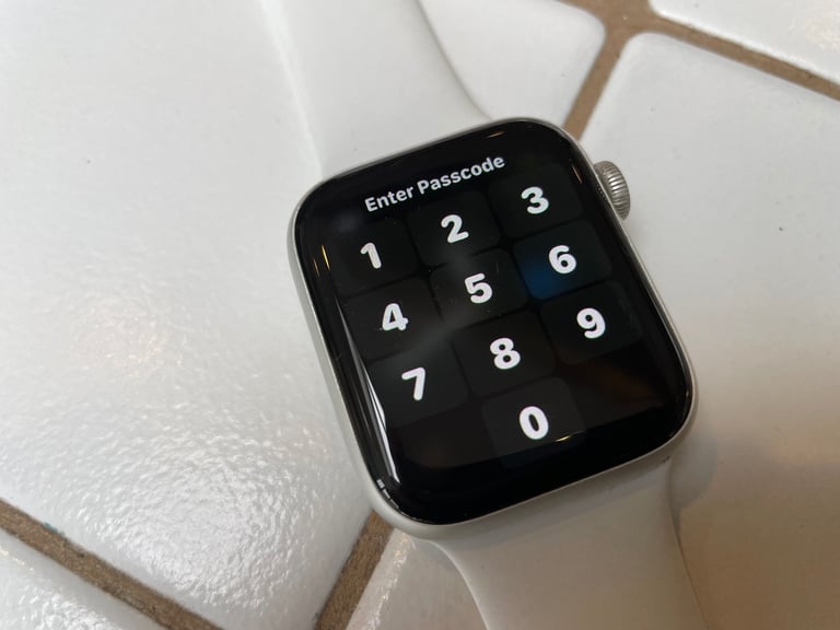 Apple Watch Series 5 44mm