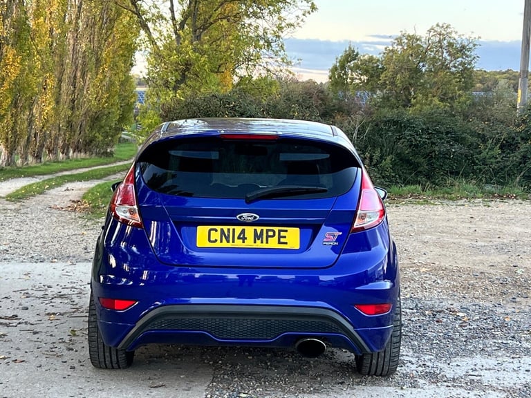 2014 Ford Fiesta 1.6T EcoBoost ST-2 Hatchback 3dr Petrol Manual Euro 6 (182 ps) HATCHBACK Petrol ...