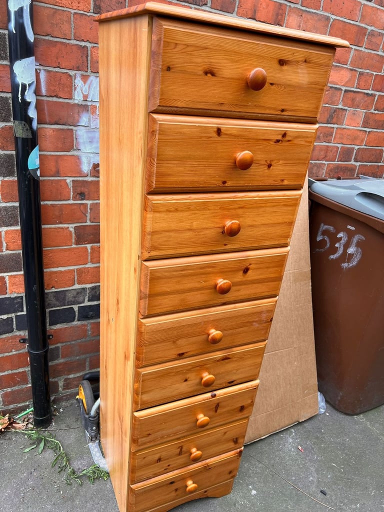 Tall 9 chest of drawers/ tallboy