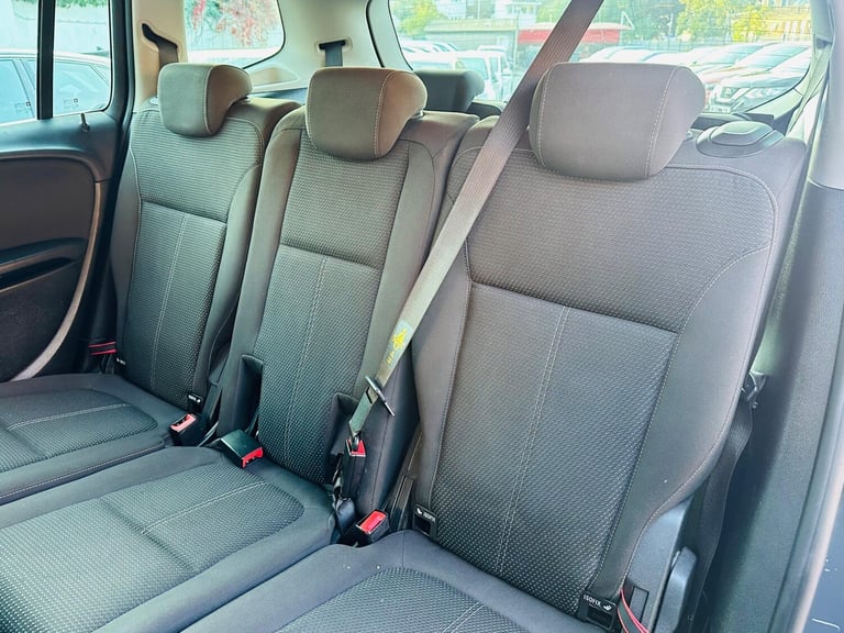 2014 Vauxhall Zafira Tourer 2.0 CDTi SRi Euro 5 5dr MPV Diesel Manual