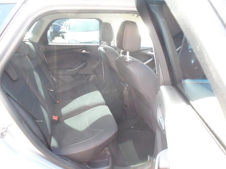 2016 Ford Focus 1.5 TDCi Zetec Euro 6 (s/s) 5dr Diesel