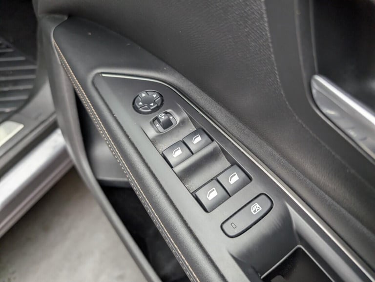 2019 Peugeot 5008 1.6 PureTech GT Line Premium SUV 5dr Petrol EAT Euro 6 (s/s) (180 ps) - SAT HAT...