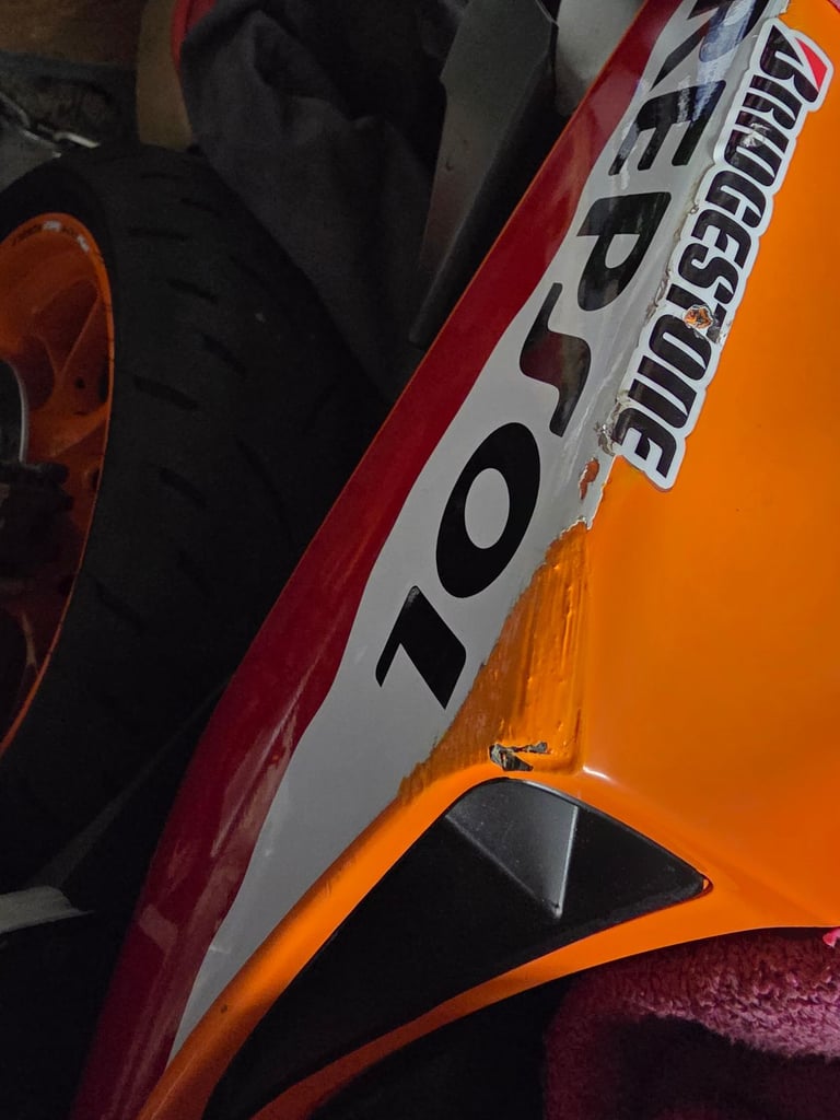 2016 Honda CBR600RA-D Repsol.