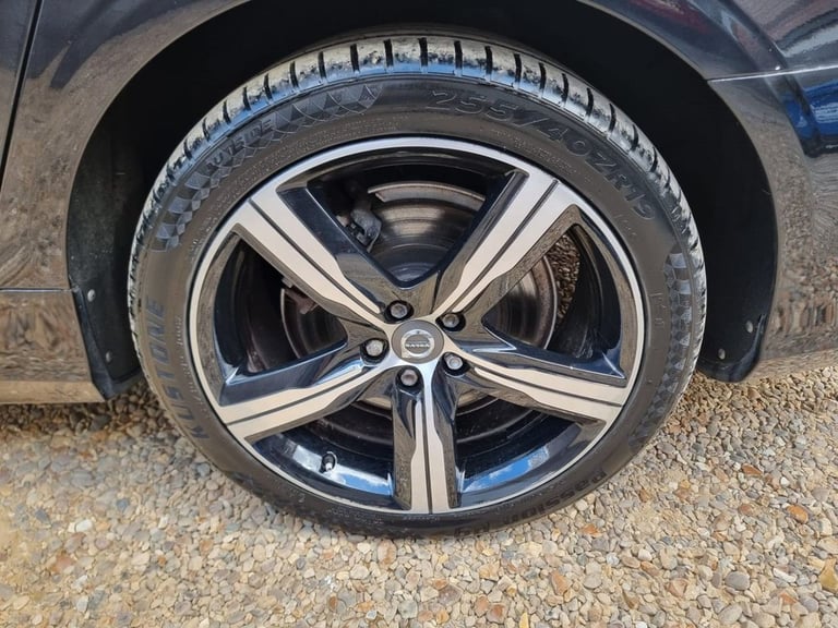 2020 Volvo S90 2.0h T8 Twin Engine 10.4kWh R-Design Plus Saloon 4dr Petrol Plug-in Hybrid  Saloon...