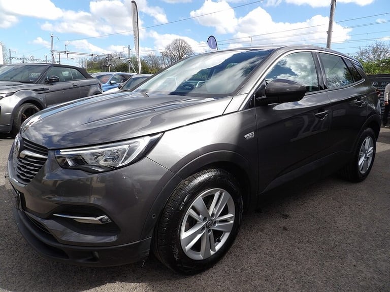 image for  Vauxhall Grandland X Turbo D Business Edition Nav SUV Diesel Manual