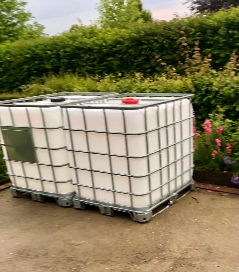 IBC water butt oil tank 1000 litre garden, allotment, waste fuel oil store can deliver