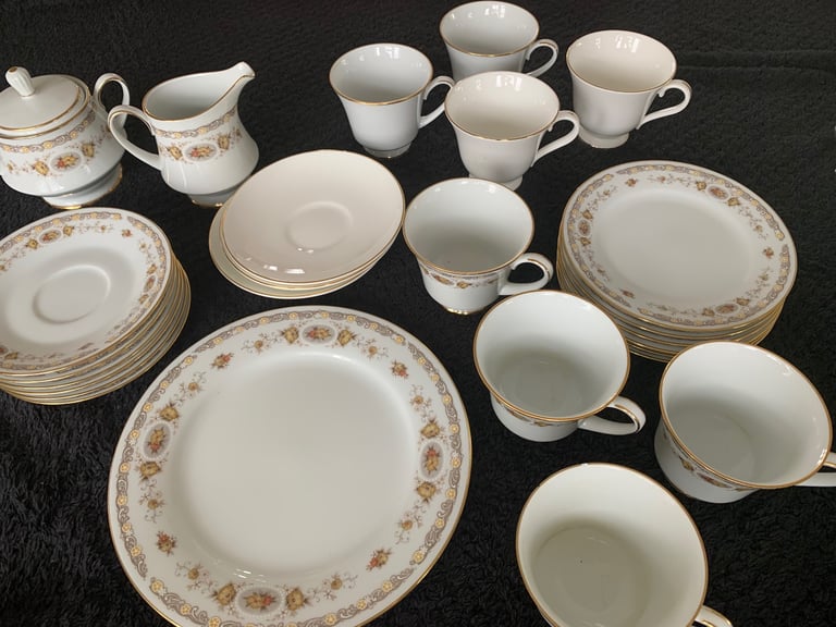 image for Vintage crockery 