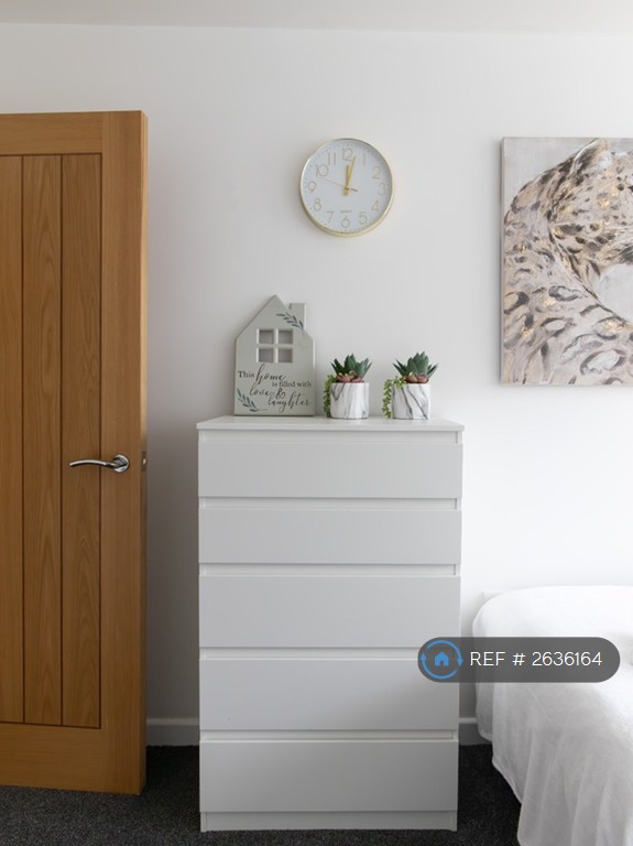 2 bedroom house in Enterprise House, Portsmouth, PO1 (2 bed) (#2636164)