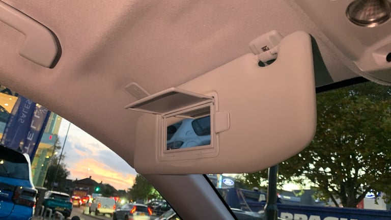 2024 Peugeot 208 50kWh E-Style Hatchback 5dr Electric Auto (7.4kW Charger) (136 ps) Hatchback Ele...