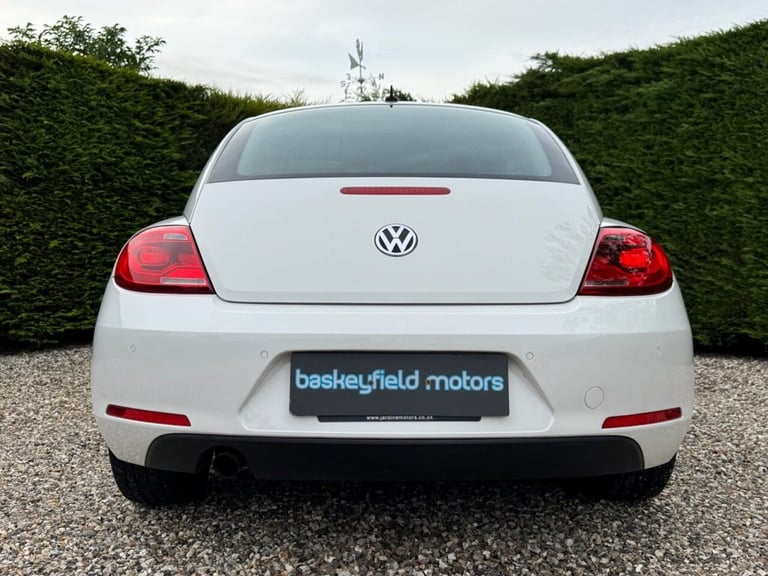 2012 Volkswagen Beetle beetle design tsi s-a Hatchback Petrol Automatic