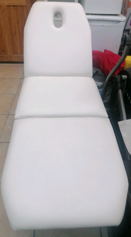Electric Beauty Therapy couch