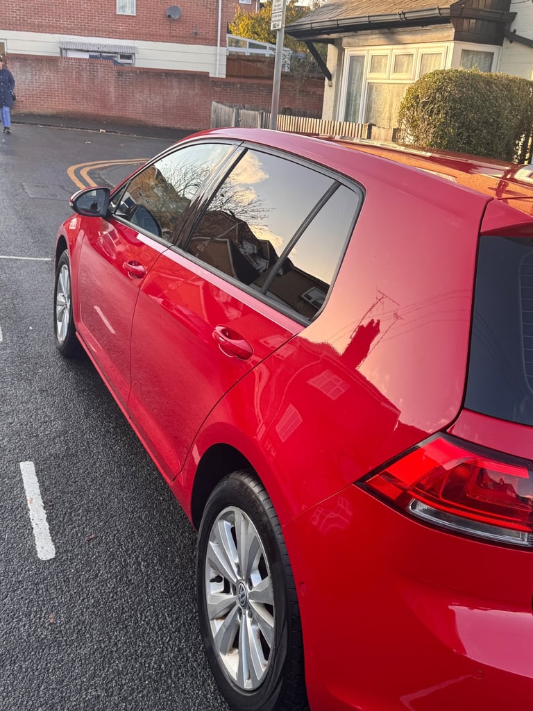 Volkswagen, GOLF, Hatchback, 2014, Manual, 1598 (cc), 5 doors