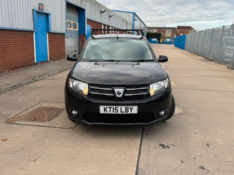 2015 Dacia Sandero 0.9 TCe Laureate Euro 5 5dr HATCHBACK Petrol Manual