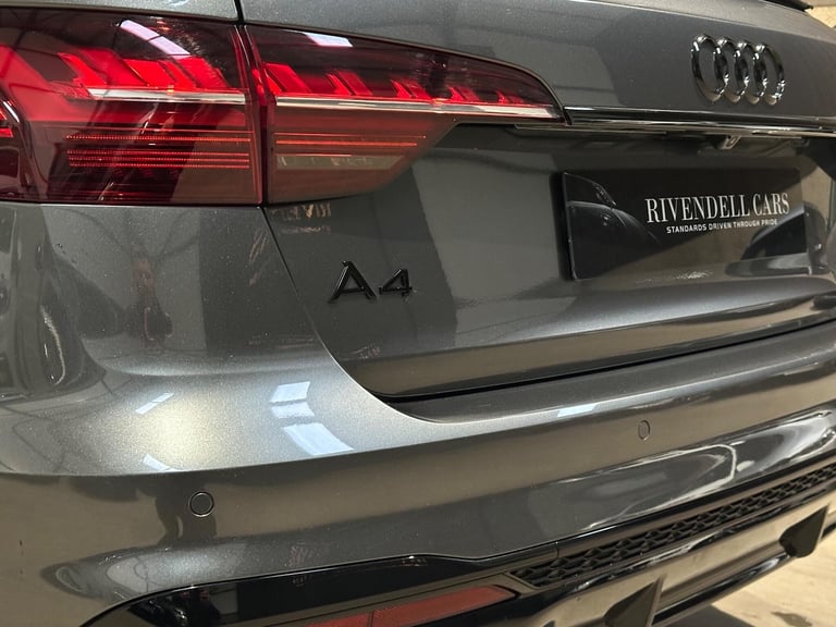 2024 Audi A4 Avant 2.0 TDI 40 Black Edition S Tronic quattro Euro 6 (s/s) 5dr ESTATE Diesel Autom...