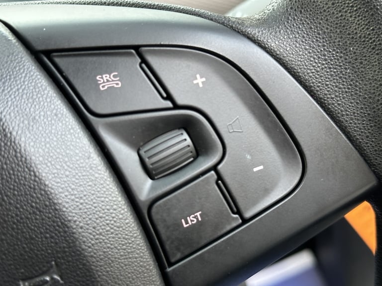 2015 Citroen C4 Cactus 1.6 Touch BlueHDI Diesel Manual 5 Door Hatchback White