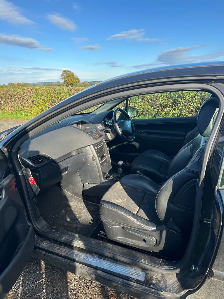 Peugeot, 207 GT 110 hdi Hatchback, 2007, Manual, 1560 (cc), 3 doors