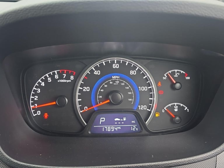 2017 Hyundai i10 5dr Hat 1.2 87ps SE Au HATCHBACK Petrol Automatic