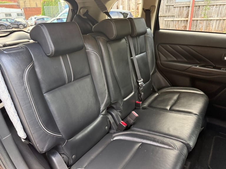 2018 Mitsubishi Outlander 2.2 DI-D 4 4WD Euro 6 (s/s) 5dr ESTATE Diesel Manual