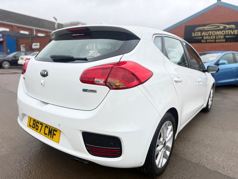 2018 Kia Ceed 1.6 GDi ISG 2 5dr HATCHBACK Petrol Manual