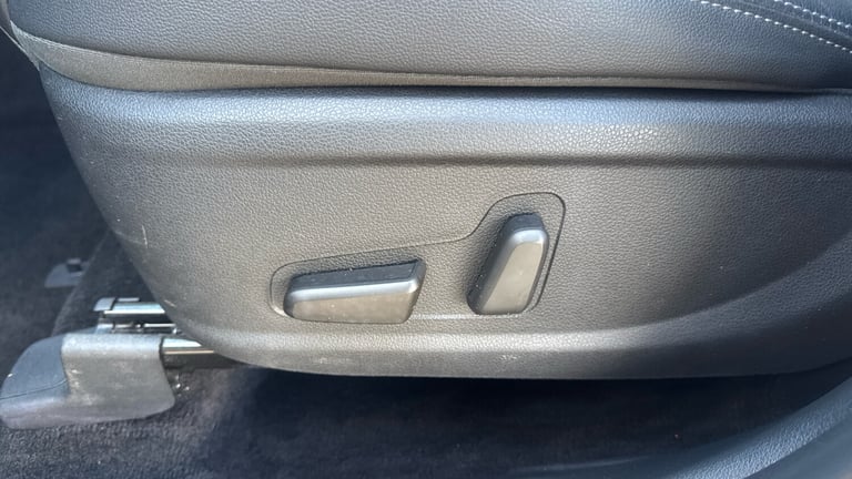 2019 Hyundai Santa Fe 2.2 CRDi Premium 5dr 4WD Diesel Estate Estate Diesel Manual