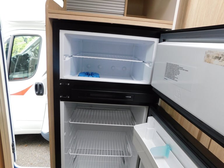 2018 SUNLIGHT T69L 4 Berth Low Line Motorhome Fiat Ducato 2.3 M/Jet 130 DIESEL Manual