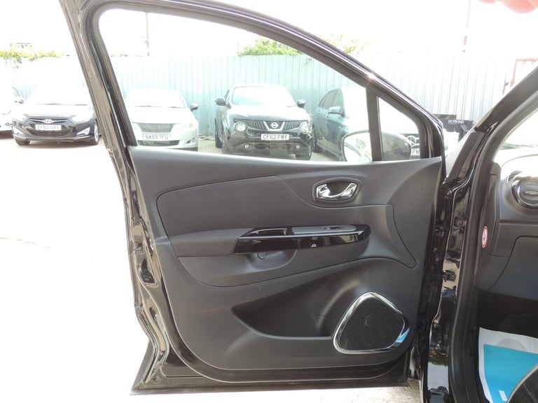 2013 Renault Captur 1.5 dCi 90 Dynamique MediaNav Energy 5dr HATCHBACK Diesel Manual