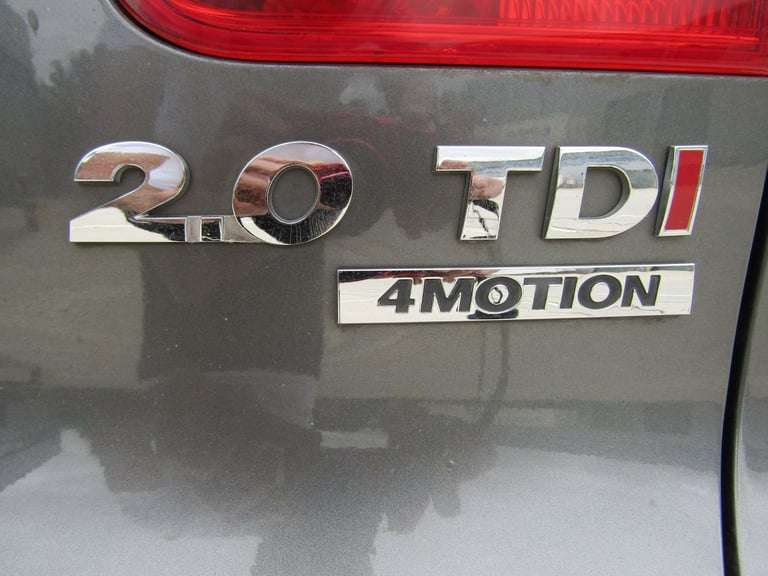 LEFT HAND DRIVE 2014 VOLKSWAGEN TIGUAN 2.0 TDi SPORT 4 MOTION DSG AUTO 4X4