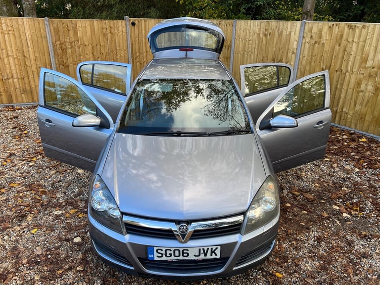 2006 Vauxhall Astra 1.6i 16v Club 5dr HATCHBACK Petrol Manual