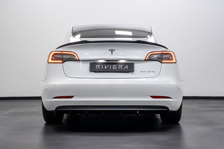 2020 Tesla Model 3 Long Range Saloon Electric Automatic