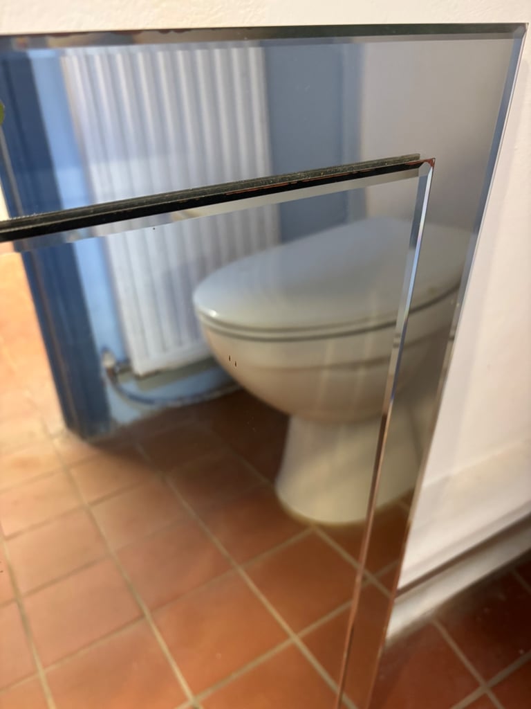 Bathroom mirror bevelled glass edges 