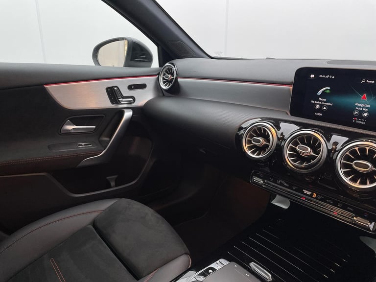 2019 Mercedes-Benz A-Class 1.3 A200 AMG Line (Premium Plus) Hatchback 5dr Petrol 7G-DCT Euro 6 (s...