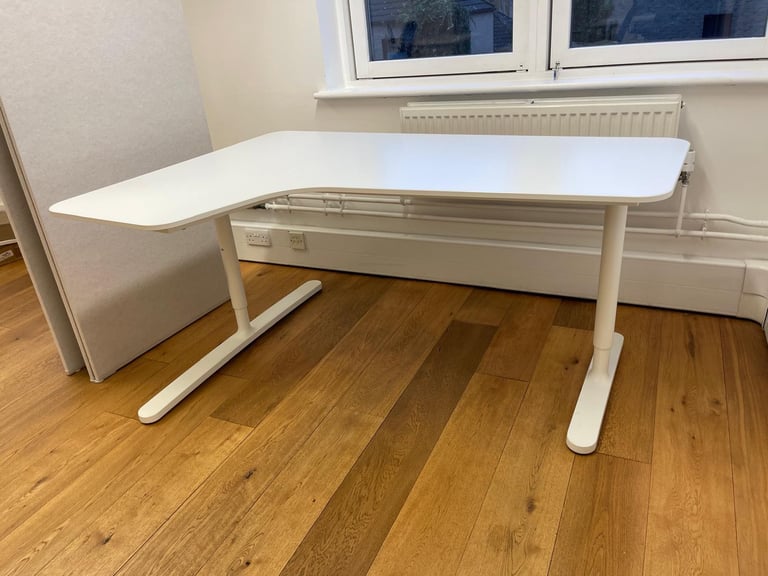 image for FREE DELIVERY IKEA BEKANT WHITE CORNER DESK GREAT CONDITION