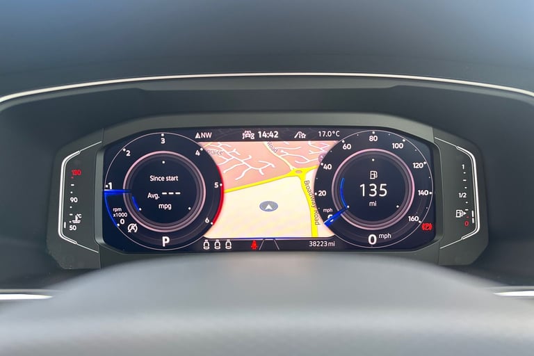 2020 Volkswagen Tiguan 2.0 TDI Elegance 5dr DSG SUV Diesel Automatic