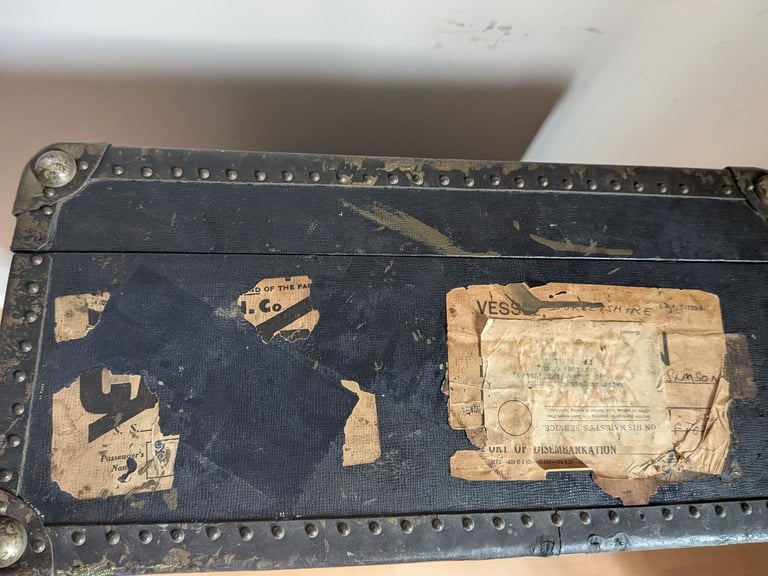 Antique WW1 Military Travelling Trunk Orderlee Suitcase Navy
