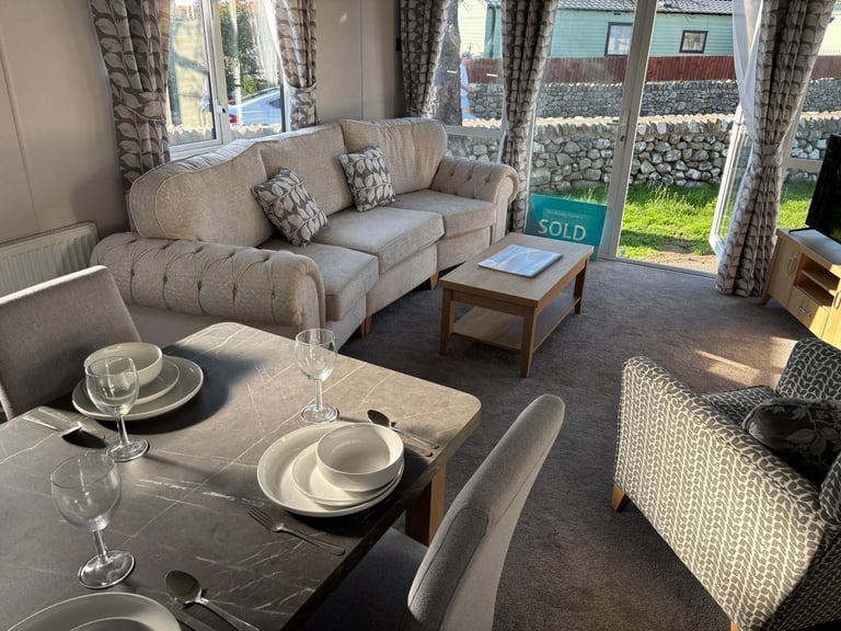 SEASIDE LUXURY STATIC CARAVAN FOR SALE - BARMOUTH SUNNY SANDS