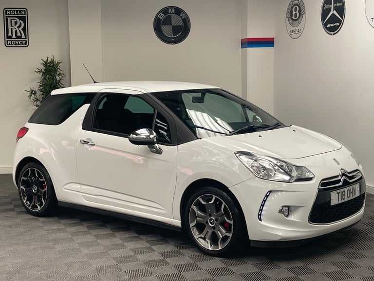 2011 Citroen DS3 1.6 HDi Black 3dr HATCHBACK Diesel Manual