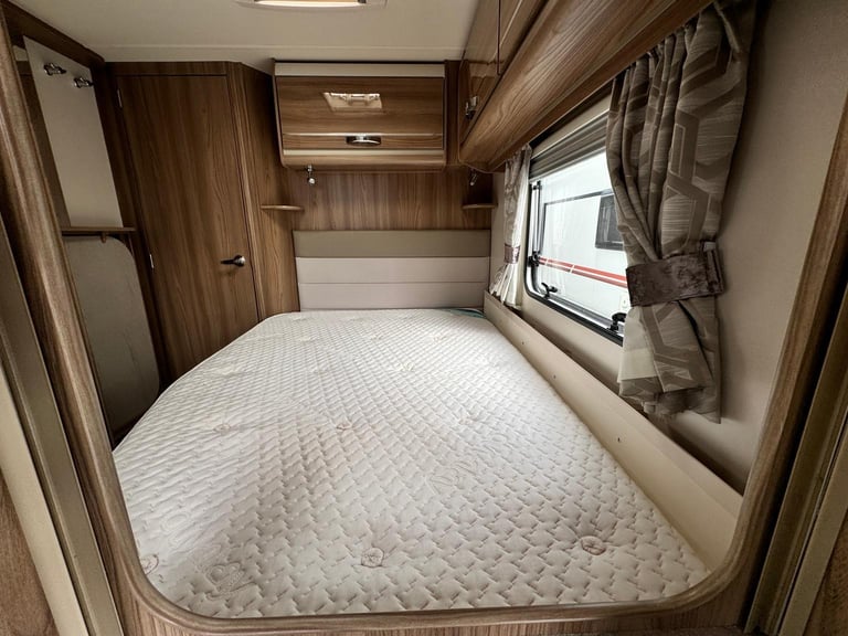 Swift Corniche 19 / 4 2016