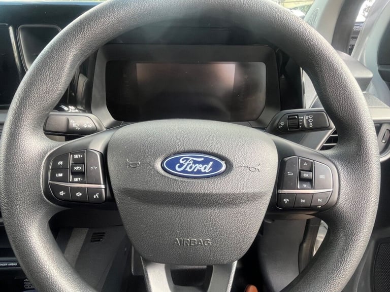  Ford Transit Courier 1.5 EcoBlue Leader Van Diesel