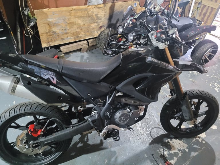 KSR MOTO tw  126