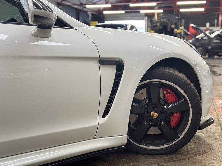 2015 Porsche Panamera V8 GTS Hatchback Petrol Automatic
