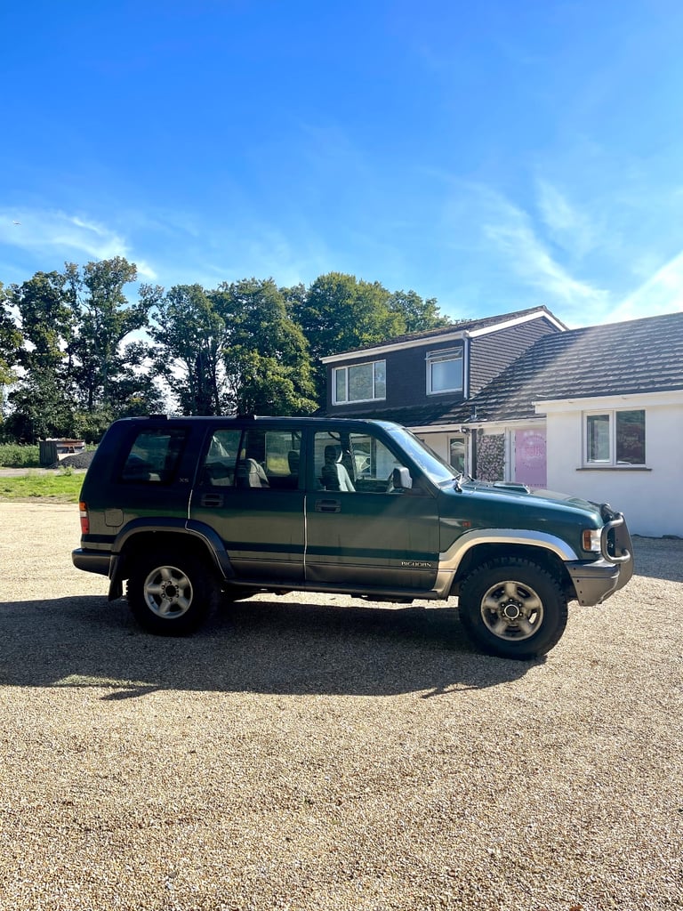 Isuzu BIGHORN/TROOPER AUTO 3.1 TURBO DIESEL 
