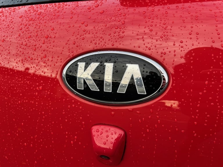 2014 Kia Ceed 1.6 CRDi 3 EcoDynamics 5dr HATCHBACK DIESEL Manual