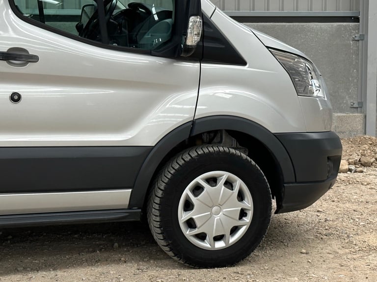 2019 (19) Ford Transit 350 Double Cab Crew Van L3H2 red 2.0 EcoBlue ( 130 bhp )